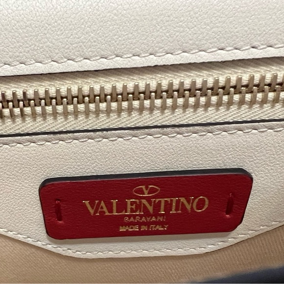 Valentino Uptown Shoulder Bag - Picture 6 of 6